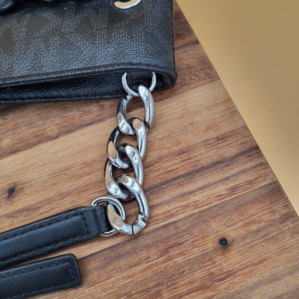 Michael Kors Signature Black Logo Crossbody Bag w/Adj Strap & Silver Hardware - Picture 6 of 10